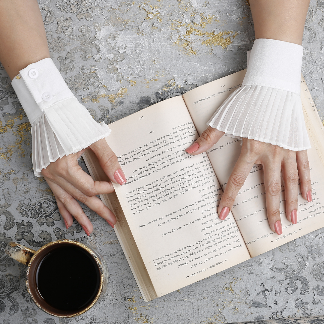 Crinkled Frills Detachable Cuffs