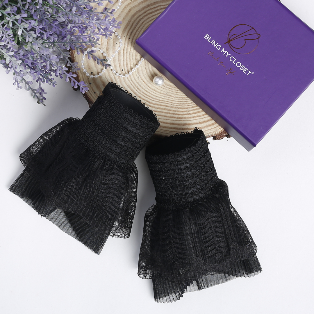 Crimped Frills Detachable Cuffs - Black
