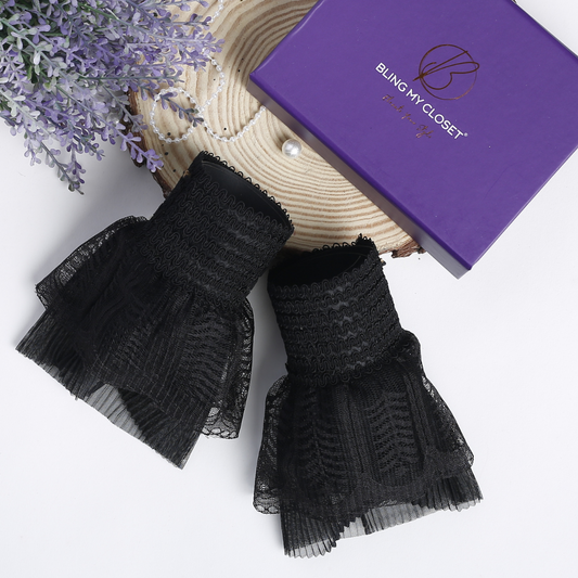Crimped Frills Detachable Cuffs - Black