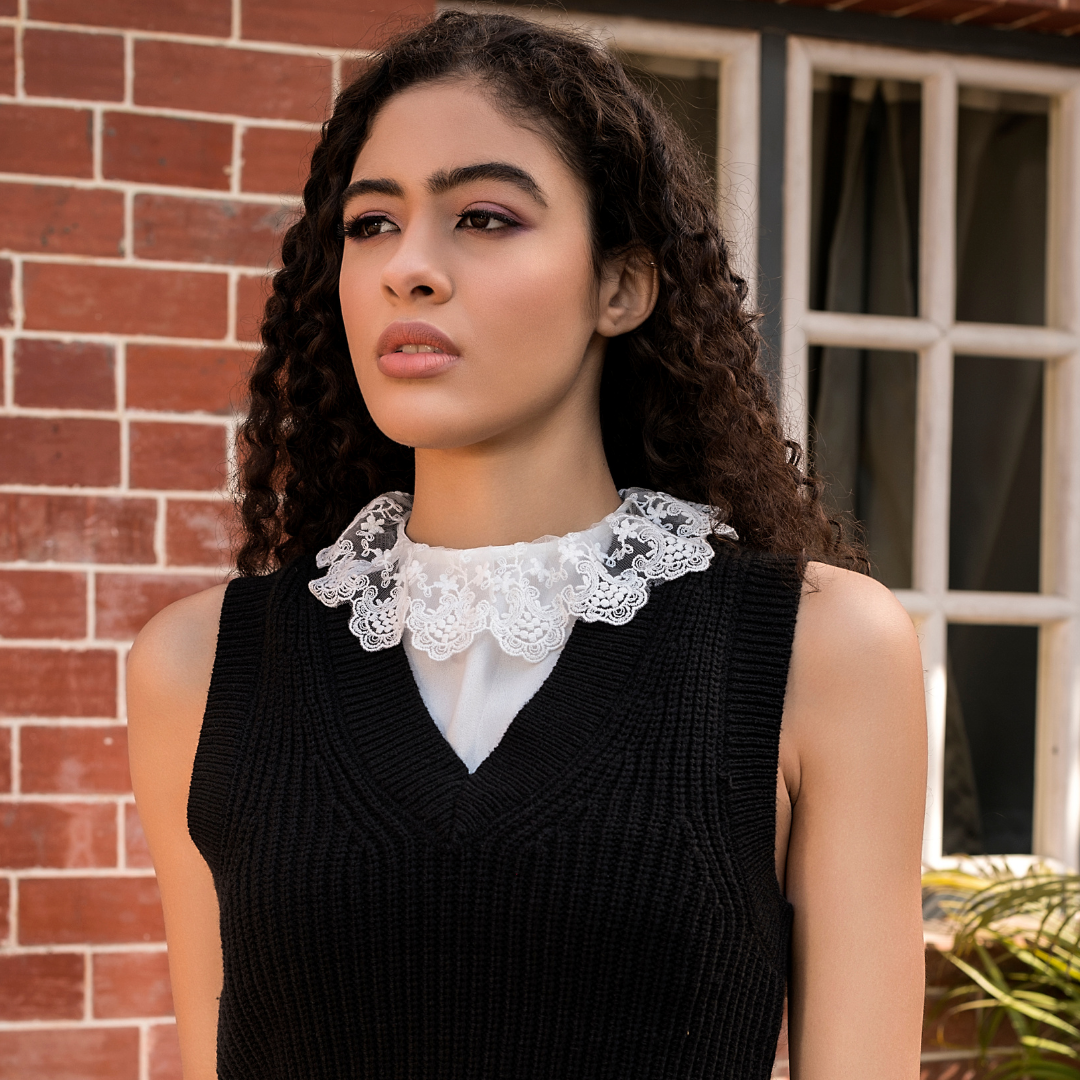 Dainty Lace Detachable Collar - White