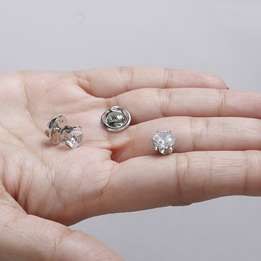 Glimmering Studs - Set of 6