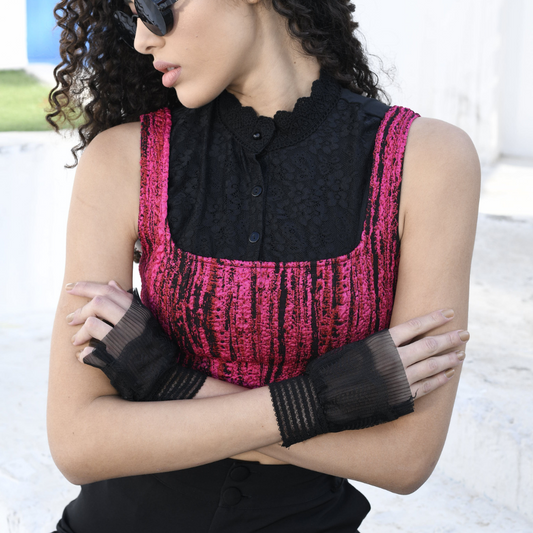 Crimped Frills Detachable Cuffs - Black